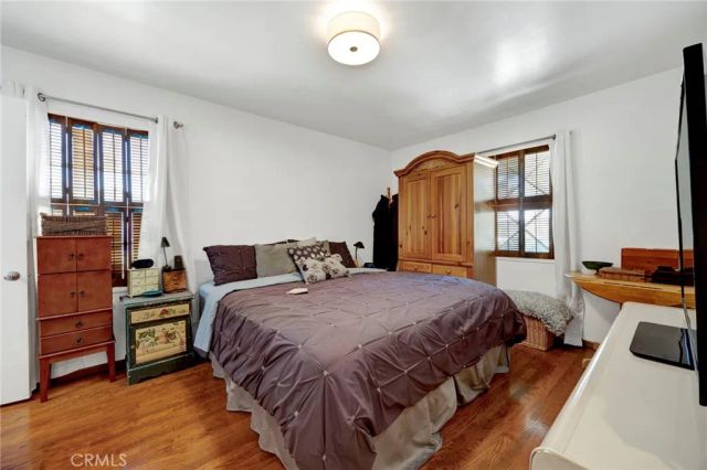 13758 Runnymede Street, Van Nuys, CA 91405