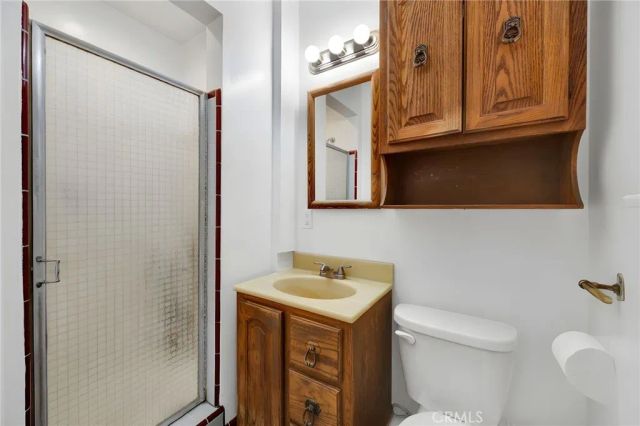 13758 Runnymede Street, Van Nuys, CA 91405