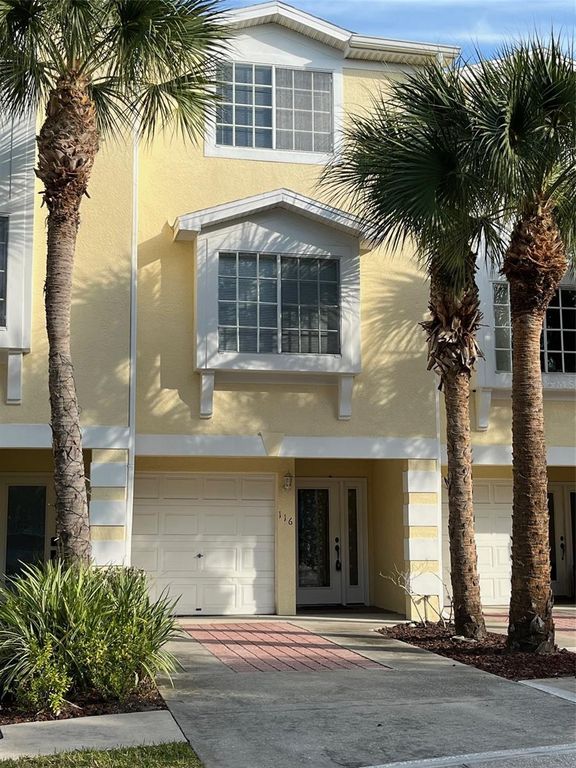 116 BRENT CIRCLE, Oldsmar, FL 34677