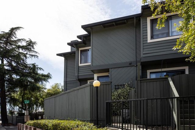 2211 Fazeli Court, Campbell, CA 95008