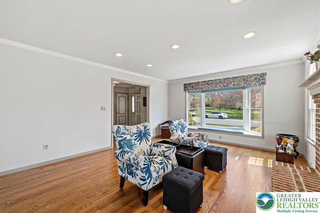 491 Magnolia Lane, Lower Nazareth Twp, PA 18064