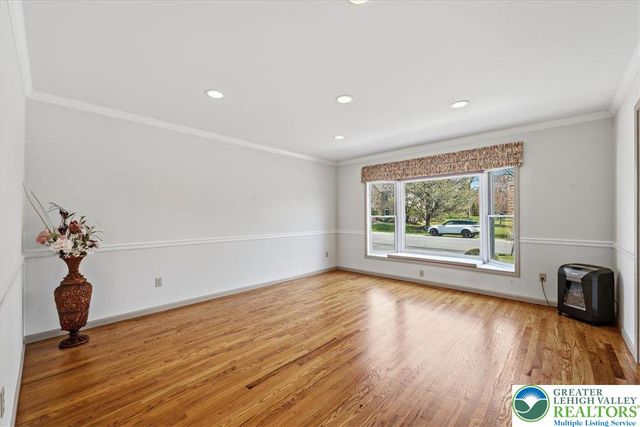 491 Magnolia Lane, Lower Nazareth Twp, PA 18064