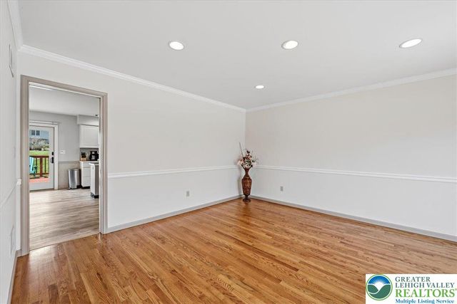 491 Magnolia Lane, Lower Nazareth Twp, PA 18064