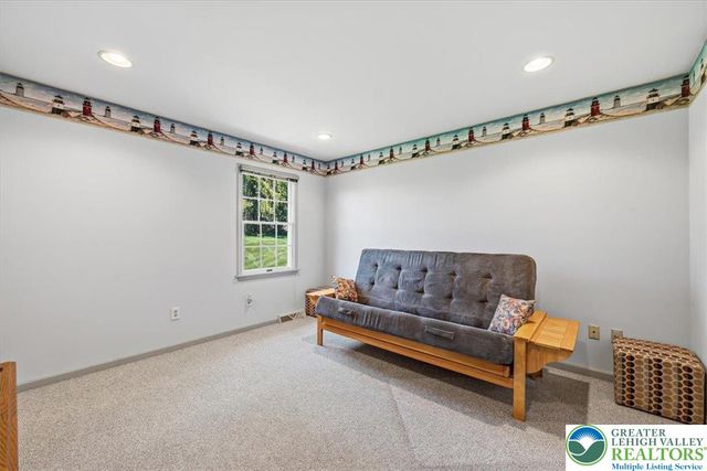491 Magnolia Lane, Lower Nazareth Twp, PA 18064