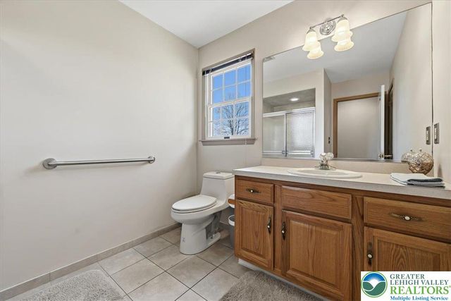 491 Magnolia Lane, Lower Nazareth Twp, PA 18064