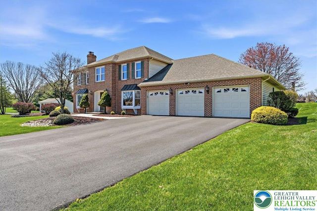 491 Magnolia Lane, Lower Nazareth Twp, PA 18064