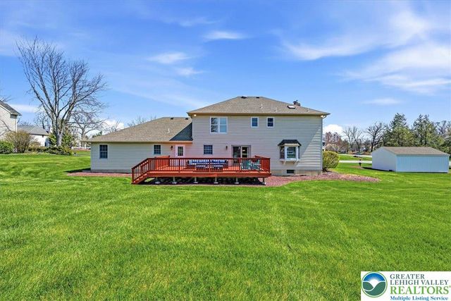 491 Magnolia Lane, Lower Nazareth Twp, PA 18064