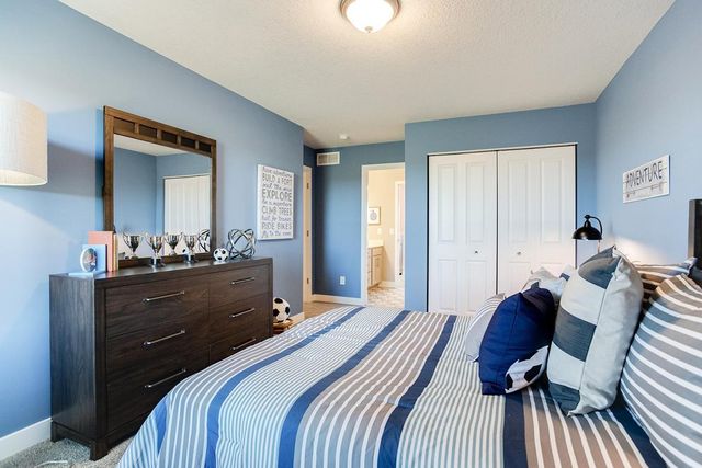 23633 Marshview Drive, Rogers, MN 55374