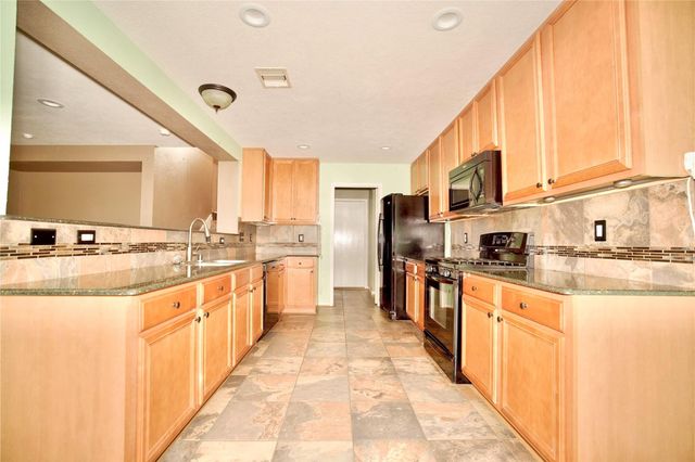 18402 Westgate Springs Lane, Cypress, TX 77433