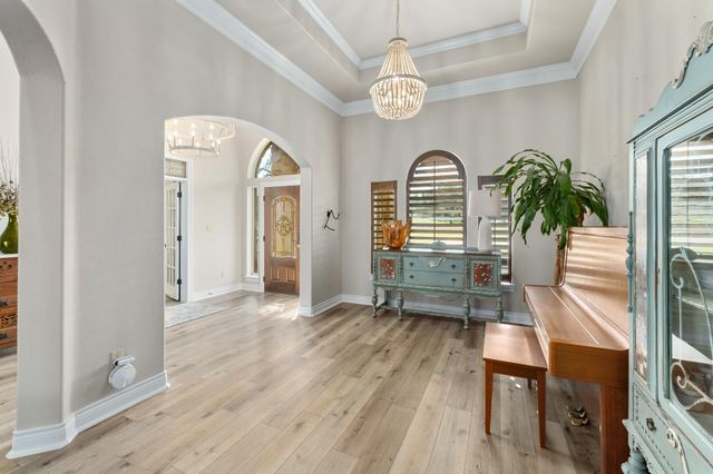 416 Shadywood Lane, Dripping Springs, TX 78620