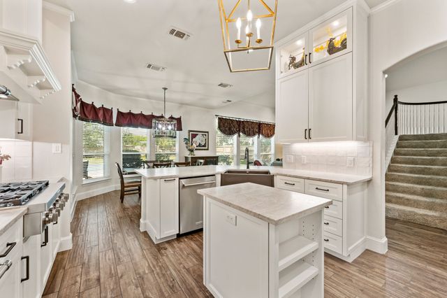 1914 Cresson Drive, Southlake, TX 76092