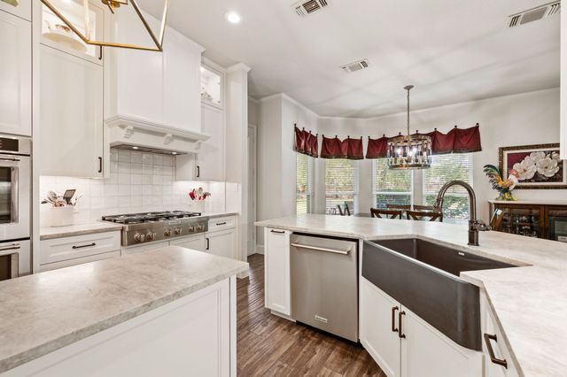 1914 Cresson Drive, Southlake, TX 76092