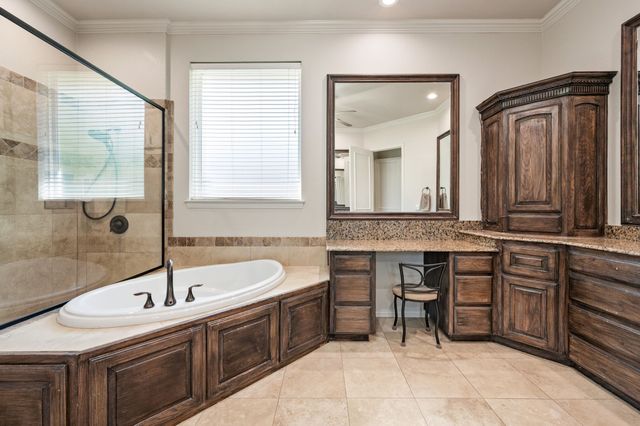 1914 Cresson Drive, Southlake, TX 76092