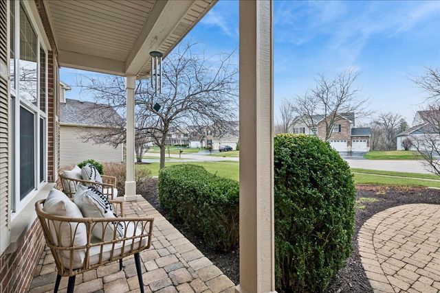 115 Ashton Lane, Crystal Lake, IL 60014