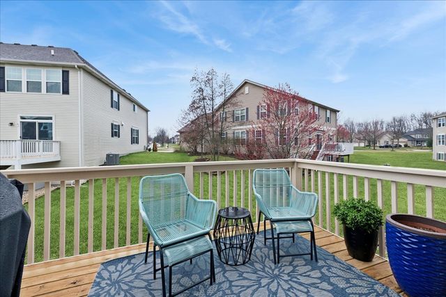 115 Ashton Lane, Crystal Lake, IL 60014