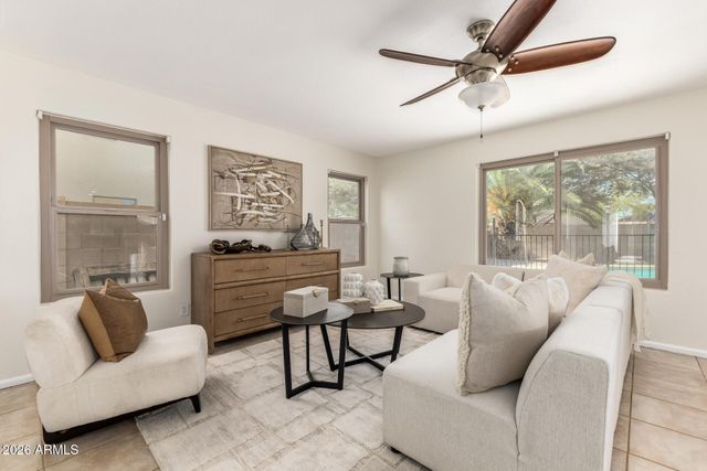 15990 W LINDEN Street, Goodyear, AZ 85338