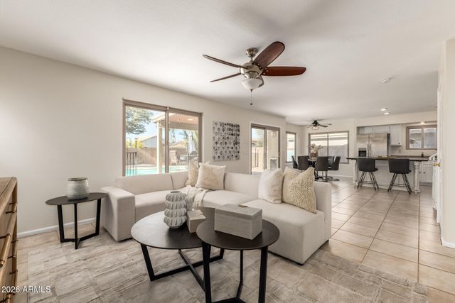 15990 W LINDEN Street, Goodyear, AZ 85338