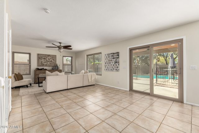 15990 W LINDEN Street, Goodyear, AZ 85338