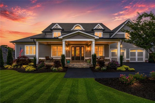 118 Stonehaven Drive, Dawsonville, GA 30534