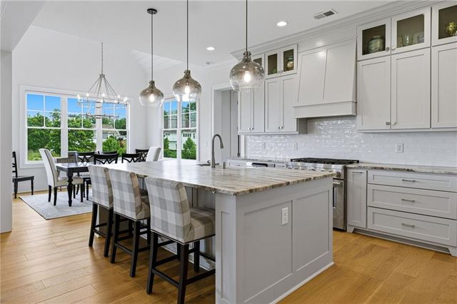 118 Stonehaven Drive, Dawsonville, GA 30534