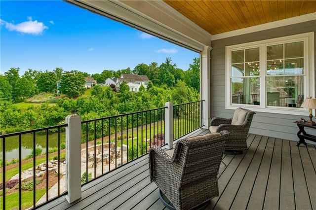 118 Stonehaven Drive, Dawsonville, GA 30534