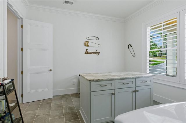 118 Stonehaven Drive, Dawsonville, GA 30534