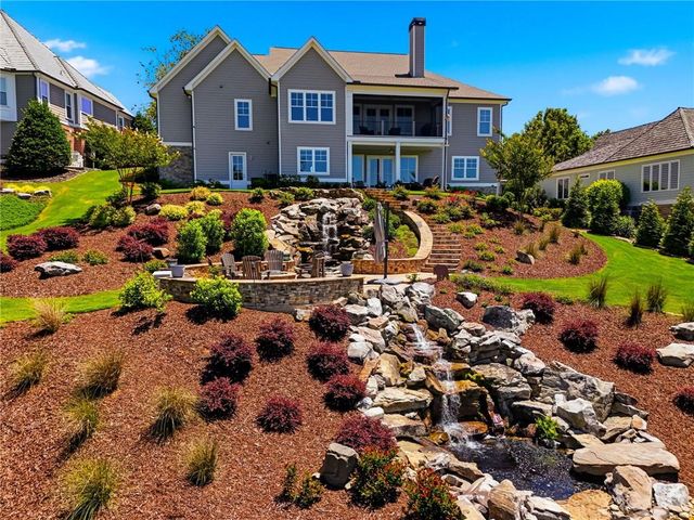 118 Stonehaven Drive, Dawsonville, GA 30534