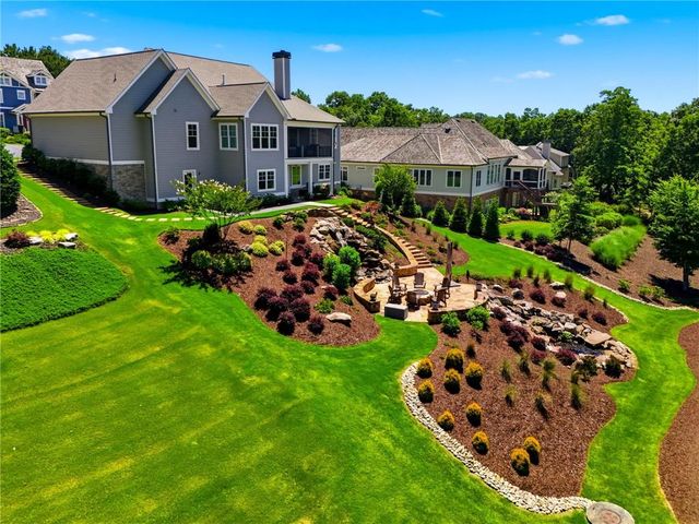 118 Stonehaven Drive, Dawsonville, GA 30534