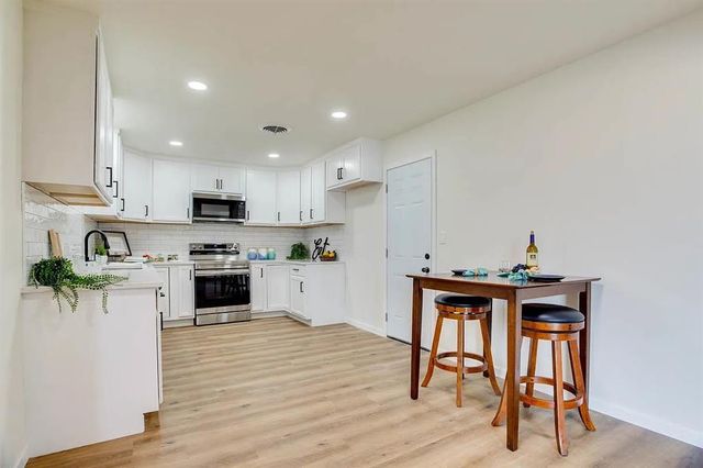 2324 Seminole Street, Enid, OK 73703