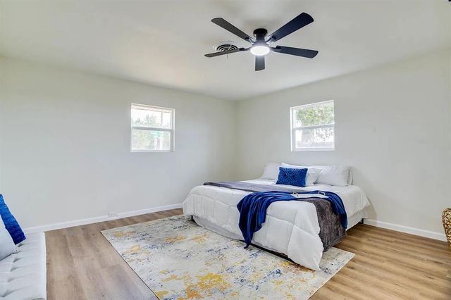 2324 Seminole Street, Enid, OK 73703