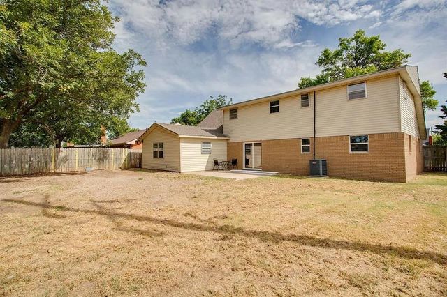 2324 Seminole Street, Enid, OK 73703