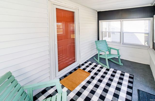 2120 Harding Avenue, Evansville, IN 47711