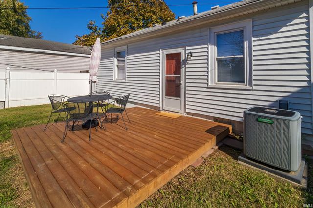 2120 Harding Avenue, Evansville, IN 47711