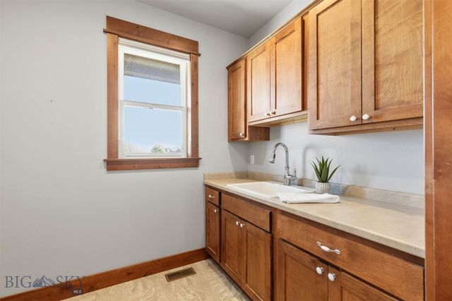 285 Water Fowl Way, Bozeman, MT 59718