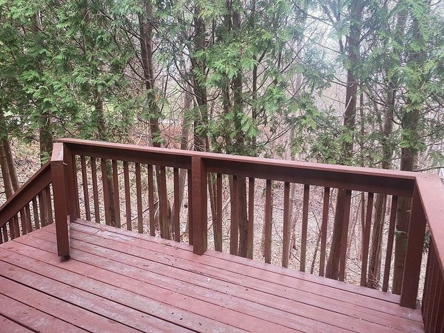 30 E Bluff Rd 30, Ashland, MA 01721