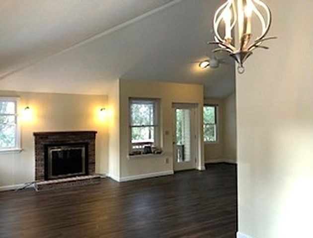 30 E Bluff Rd 30, Ashland, MA 01721