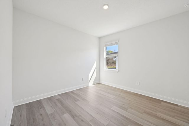 5633 Hampton Park Circle, Vero Beach, FL 32966