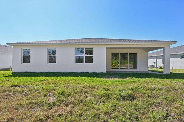 5633 Hampton Park Circle, Vero Beach, FL 32966