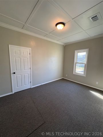 417 S 4th Street, Morris, OK 74445