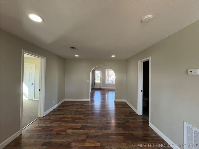 417 S 4th Street, Morris, OK 74445