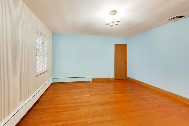 545 Thatcher Avenue, River Forest, IL 60305