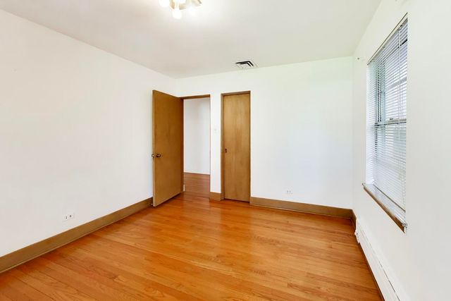 545 Thatcher Avenue, River Forest, IL 60305