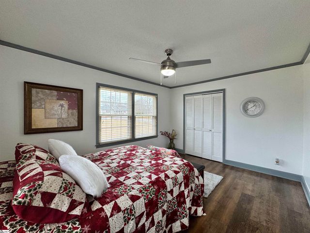 1113 Fox Squirrel Ridge Road, Pickens, SC 29671