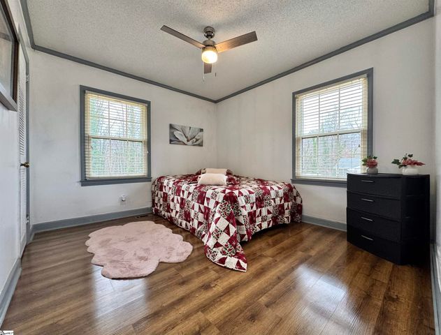 1113 Fox Squirrel Ridge Road, Pickens, SC 29671