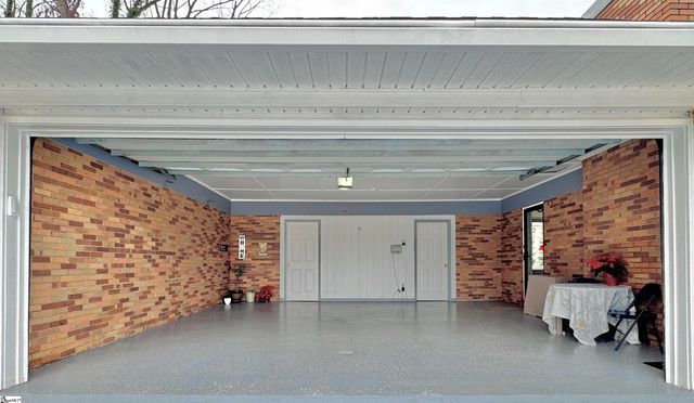 1113 Fox Squirrel Ridge Road, Pickens, SC 29671