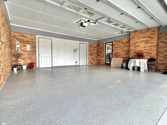 1113 Fox Squirrel Ridge Road, Pickens, SC 29671