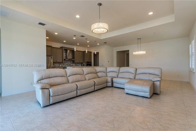11170 NW 82nd Pl, Parkland, FL 33076