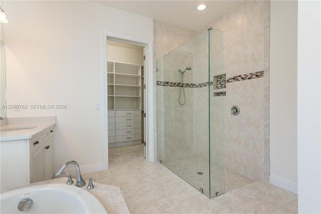 11170 NW 82nd Pl, Parkland, FL 33076