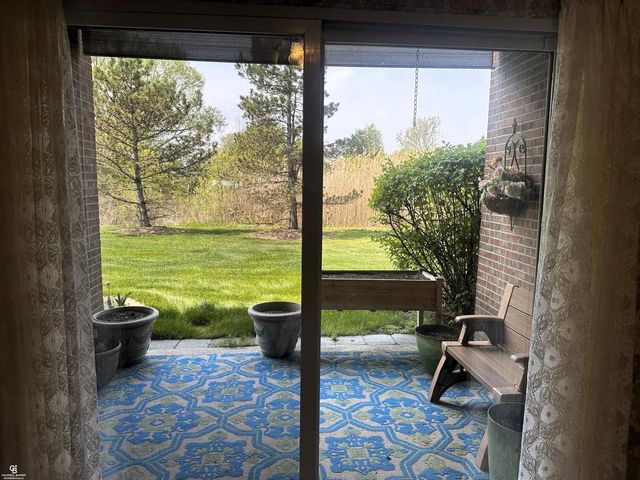 45805 Heather Ridge Drive, Macomb Twp, MI 48044
