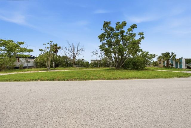 13039 PORT COURT, Hudson, FL 34667